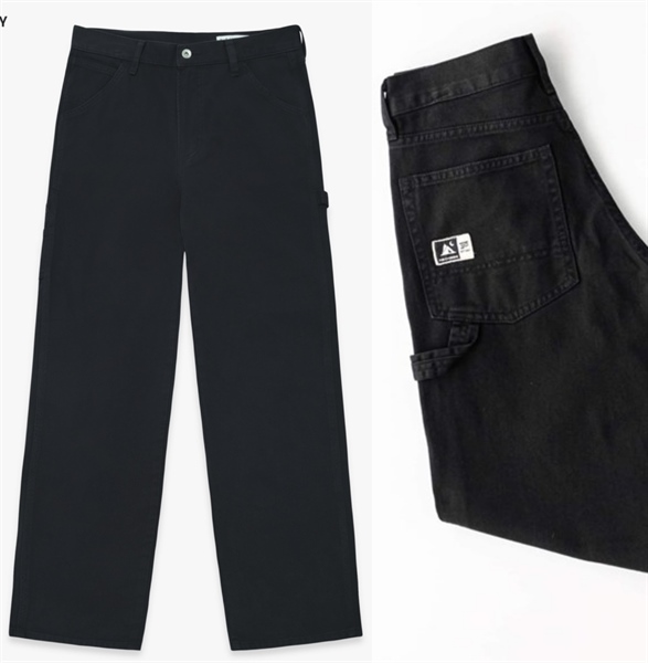 Quần carpenter màu đen ống suông, ảnh ghép mặt trước trải phẳng và cận túi sau gắn nhãn, vòng búa bên hông